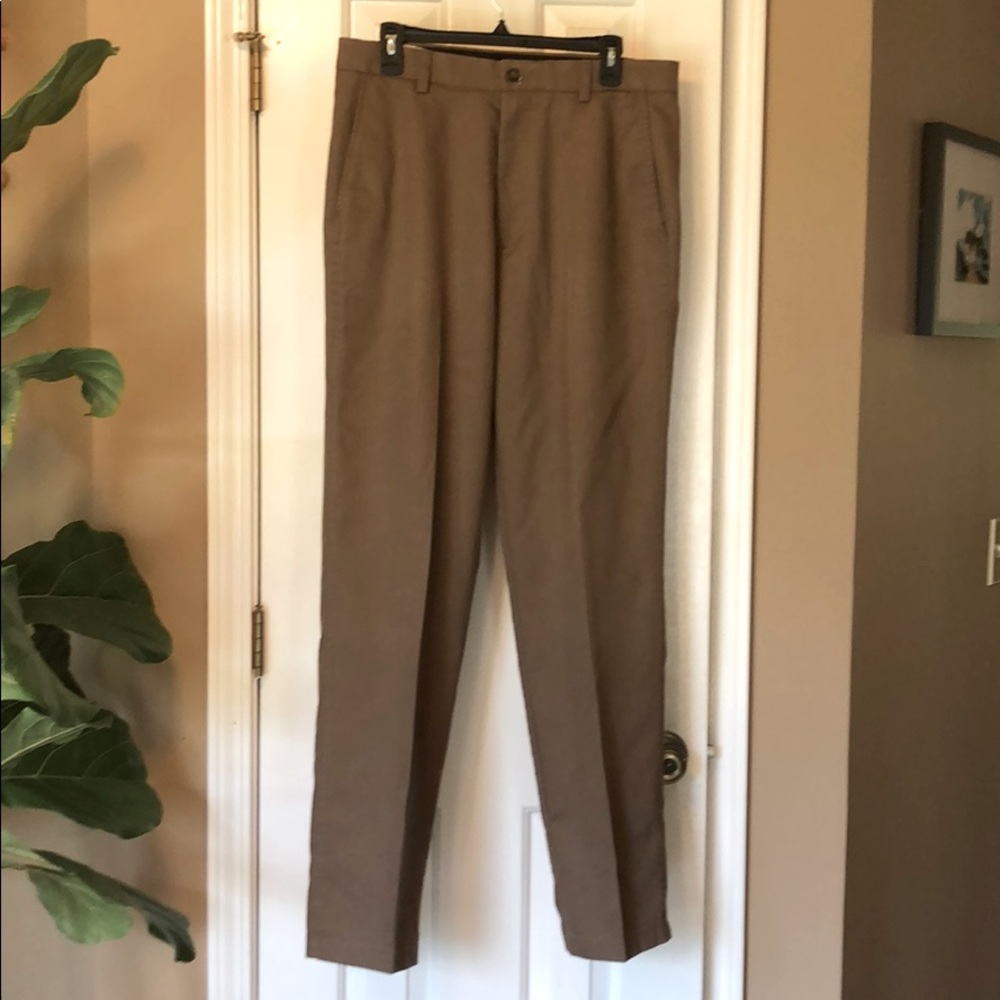 Docker’s brown men’s pants